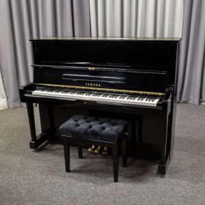 Yamaha U1M