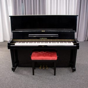 Yamaha UX - ČRNA