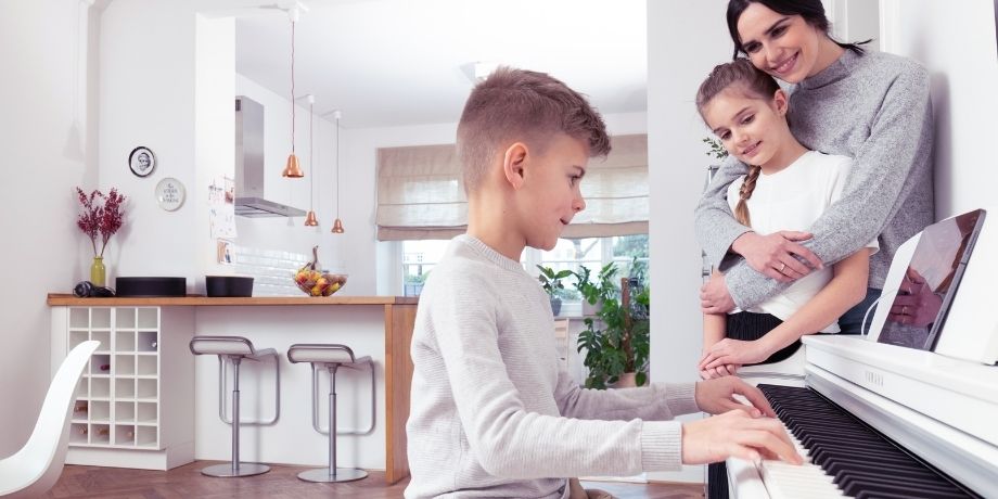 Električni klavirji Clavinova – kateri model izbrati?
